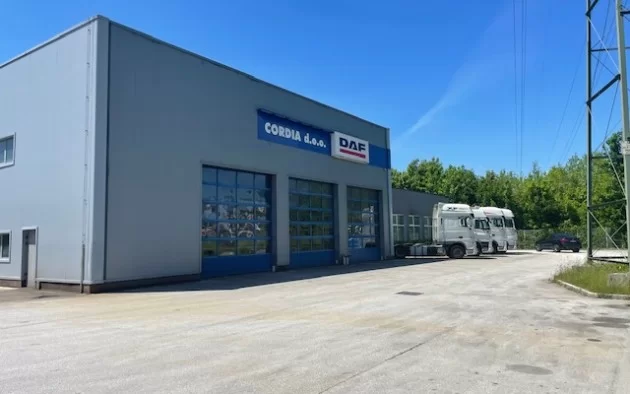 Cordia parkirišče v Medvodah